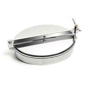 Oval manwaydoor